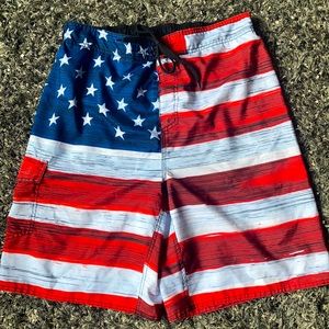 🇺🇸 Men’s swim trunks